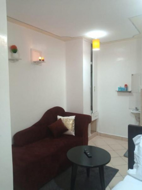 South B STUDIO WITH PARKING,